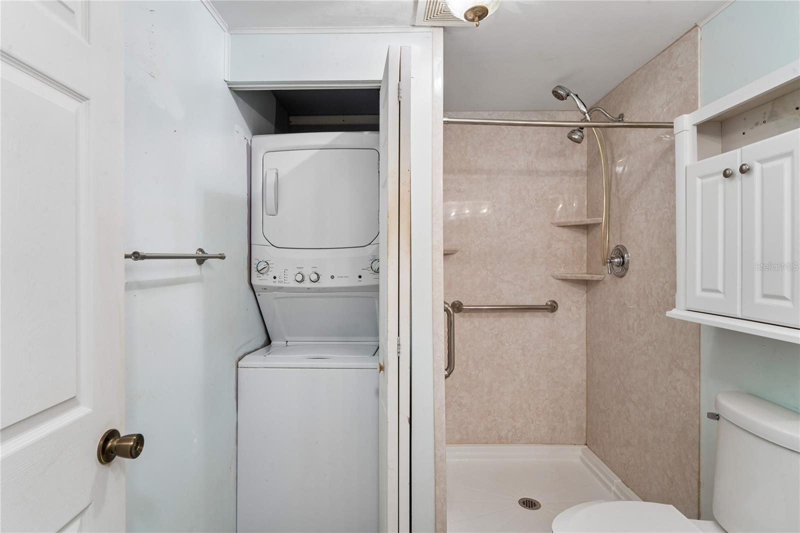 2000 E BAY DR #25 — photo 31
