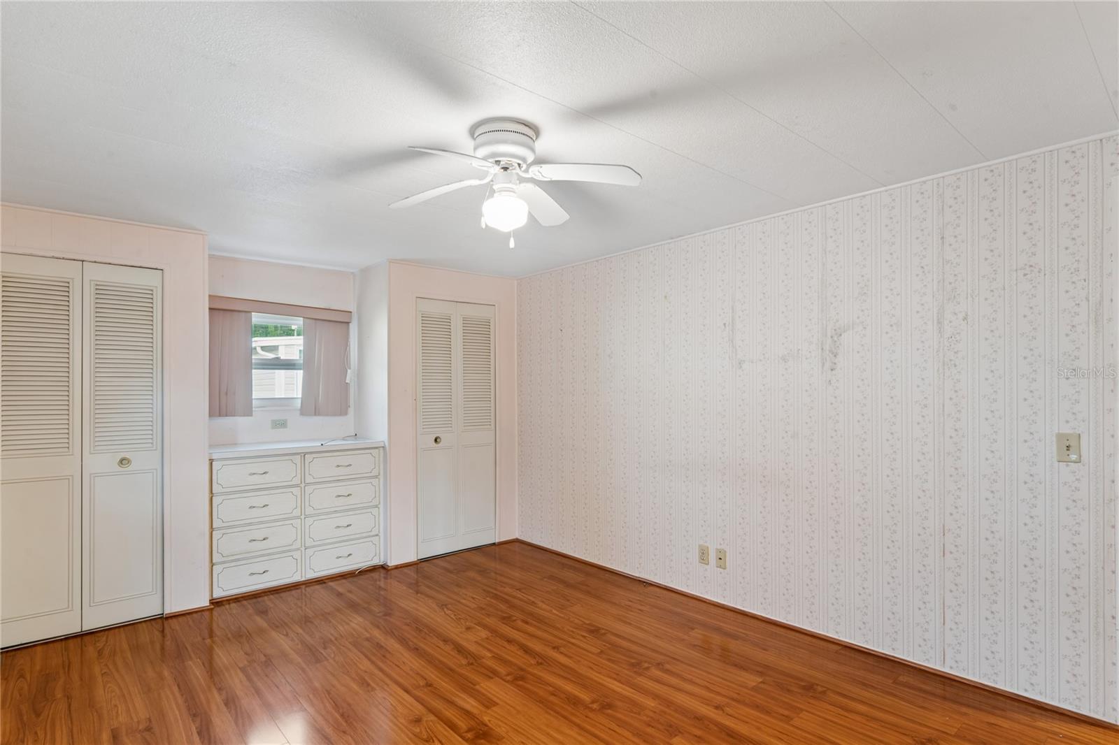 2000 E BAY DR #25 — photo 25