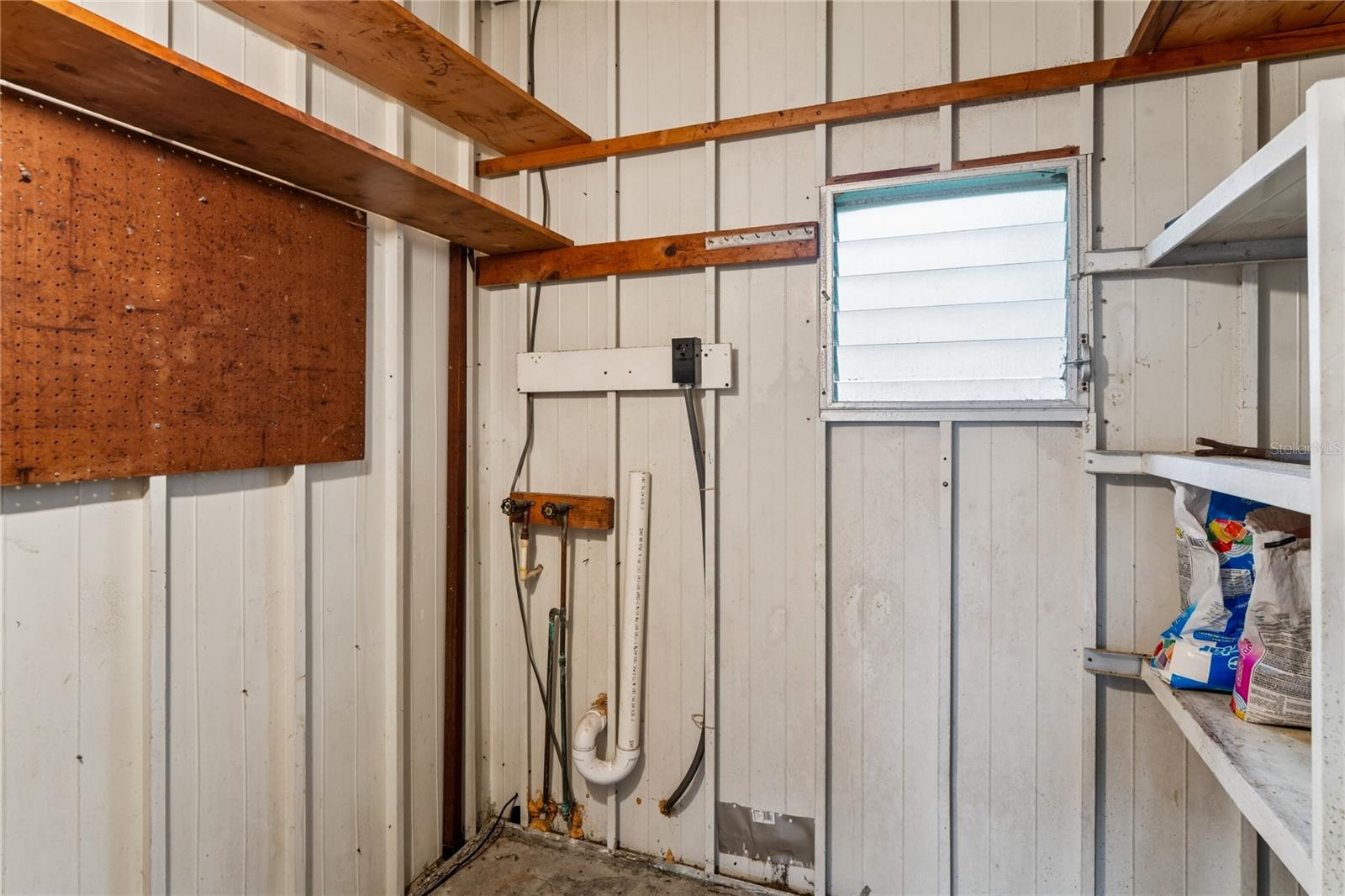 2000 E BAY DR #25 — photo 43