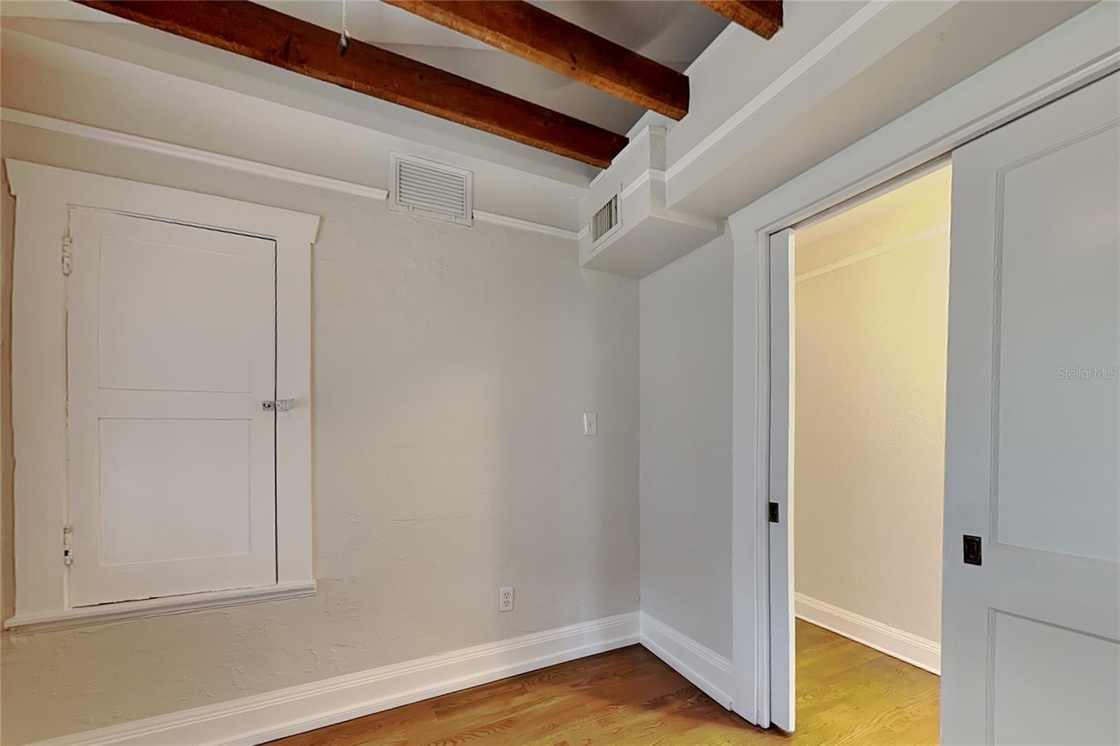 807 1/2 S FREMONT AVE ##Upper — photo 16