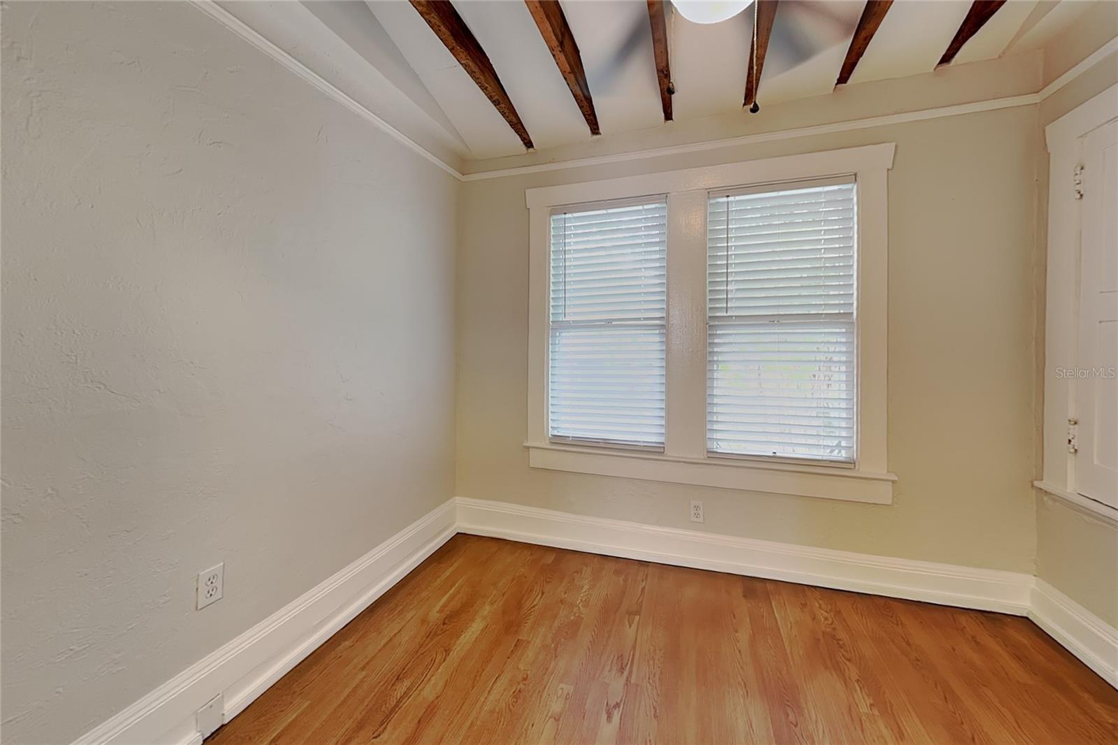 807 1/2 S FREMONT AVE ##Upper — photo 18