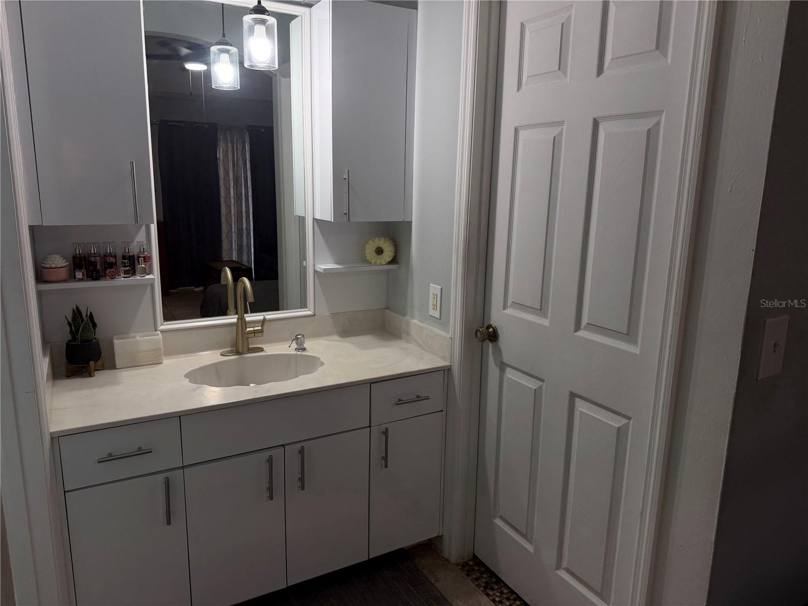 3824 HOLIN LN — photo 22