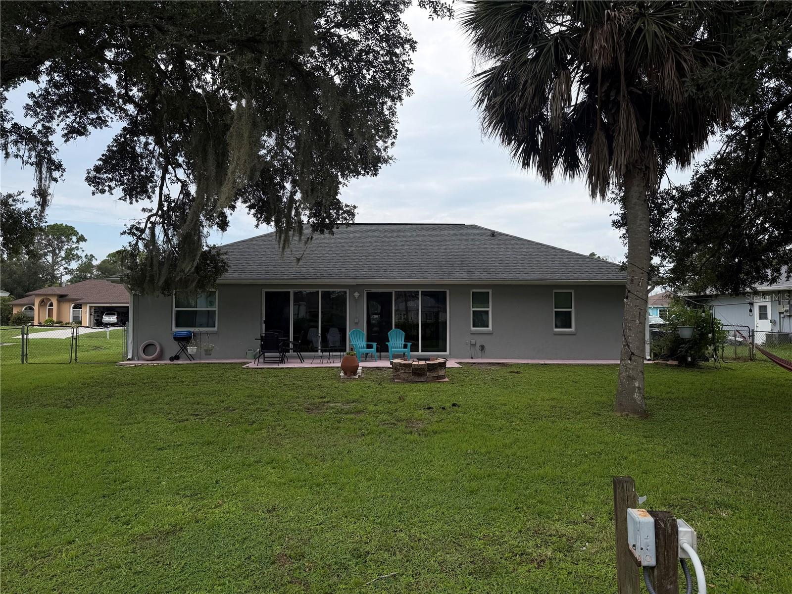 3824 HOLIN LN — photo 39