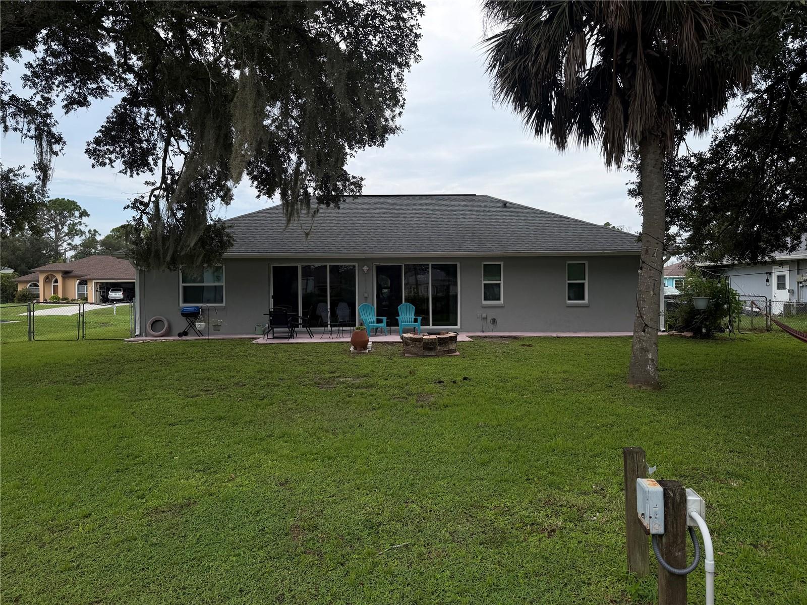 3824 HOLIN LN — photo 40