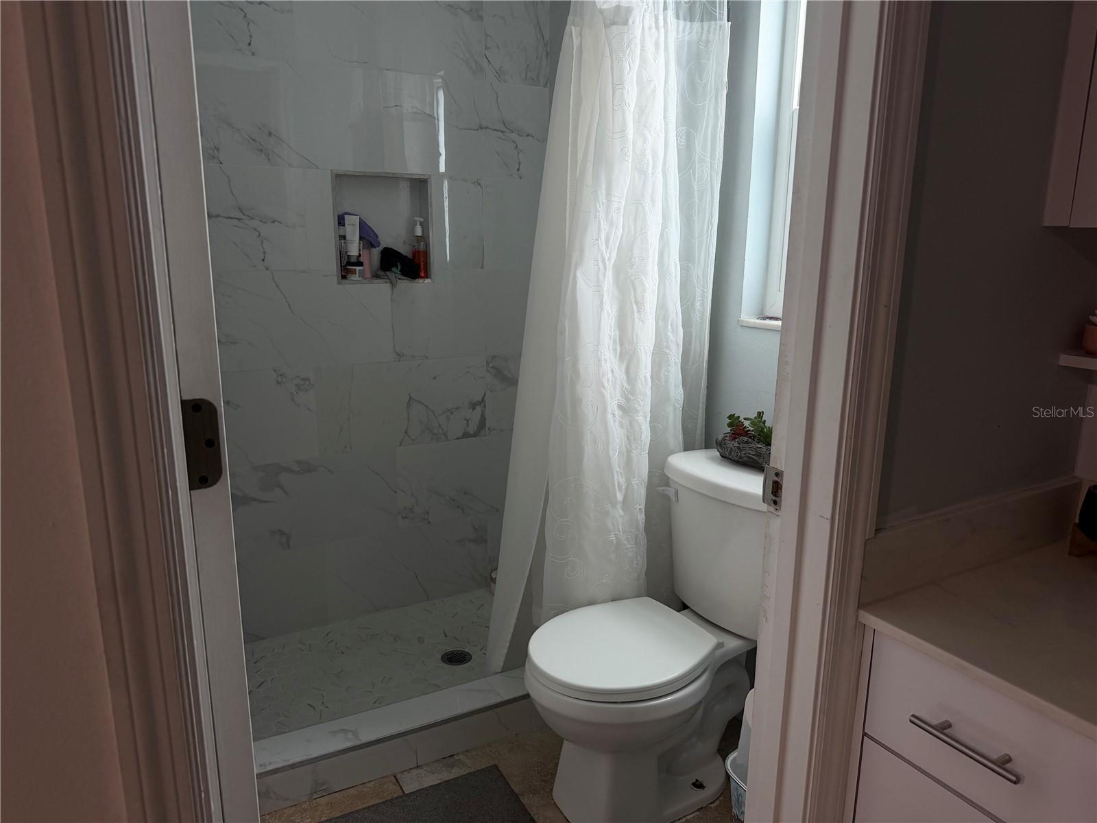 3824 HOLIN LN — photo 23