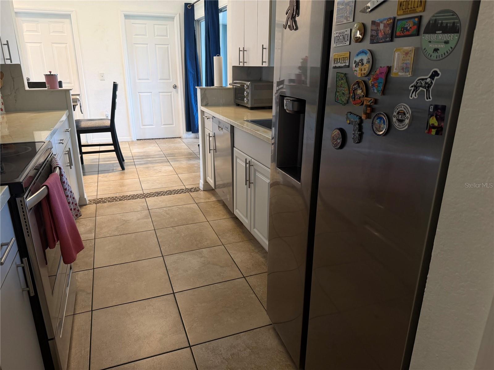 3824 HOLIN LN — photo 11