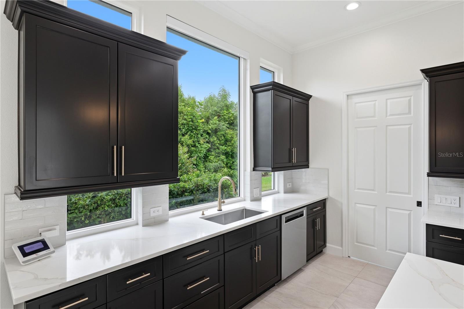 309 S STONE BRIAR CREEK DR — photo 25