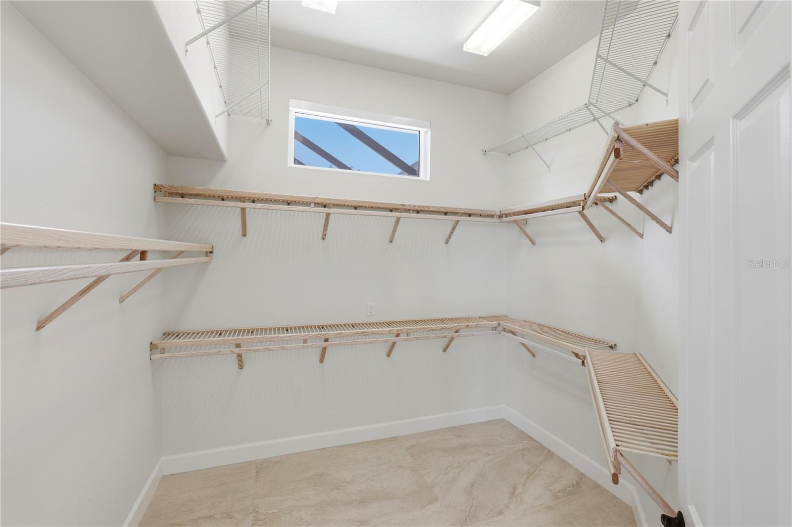 309 S STONE BRIAR CREEK DR — photo 45