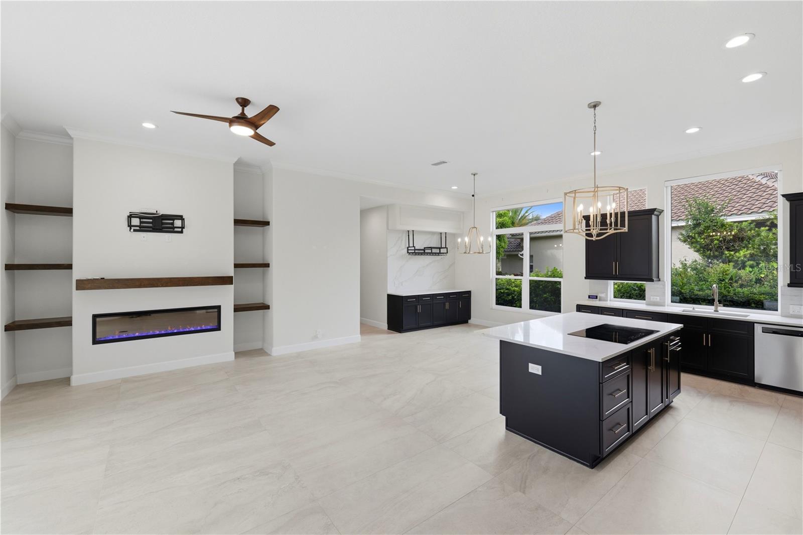 309 S STONE BRIAR CREEK DR — photo 28