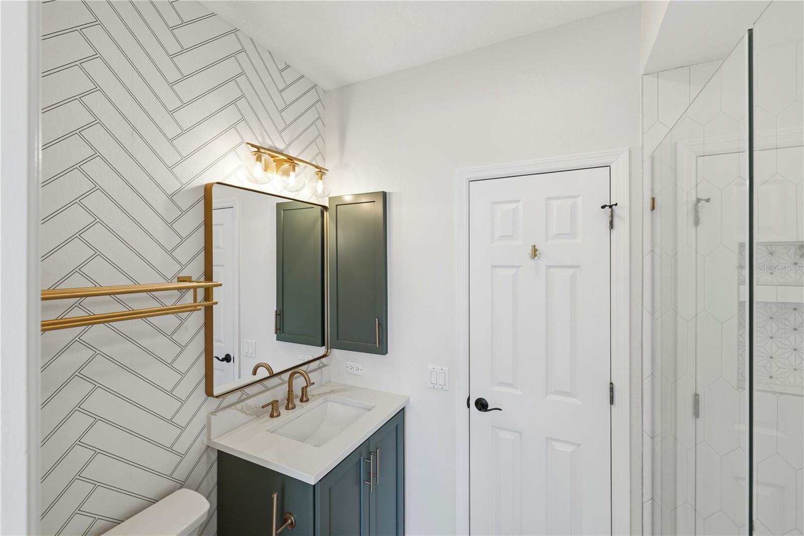 309 S STONE BRIAR CREEK DR — photo 30