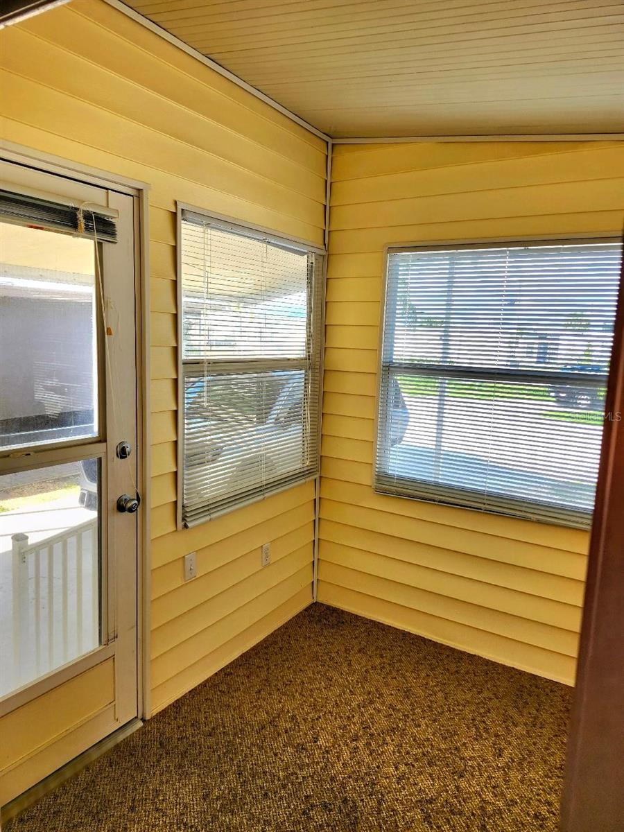 6509 OREGON ST — photo 28