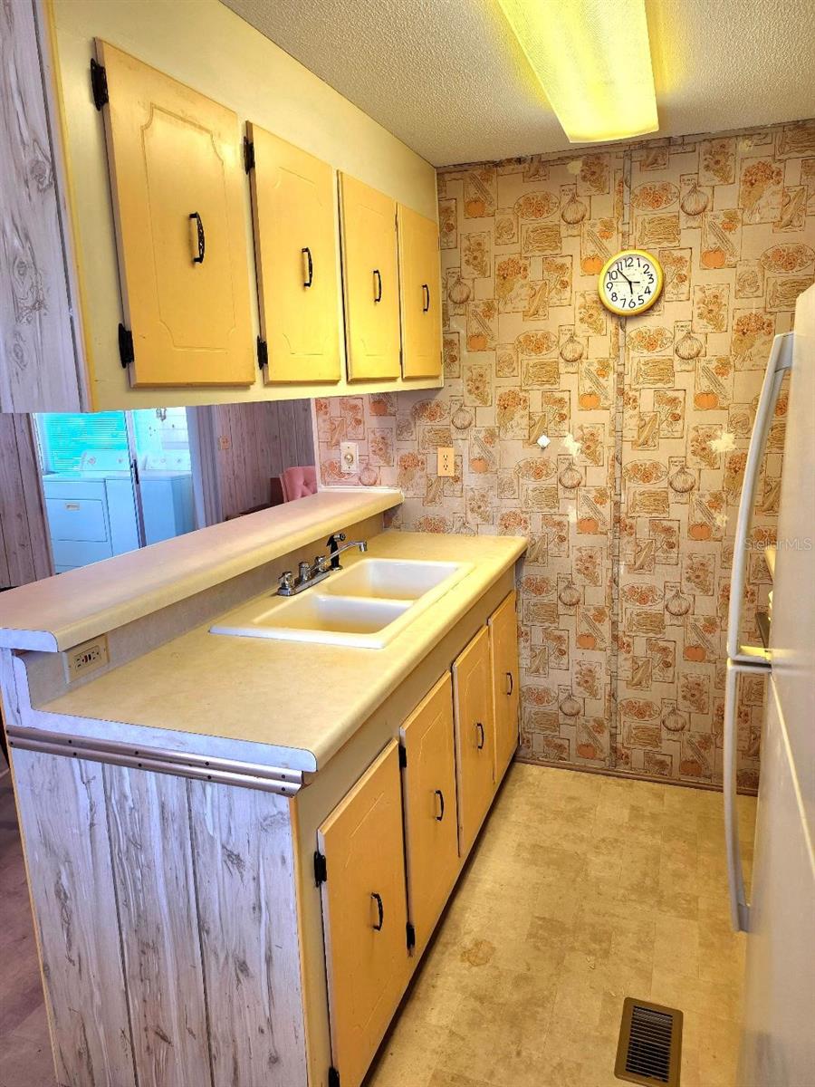 6509 OREGON ST — photo 16