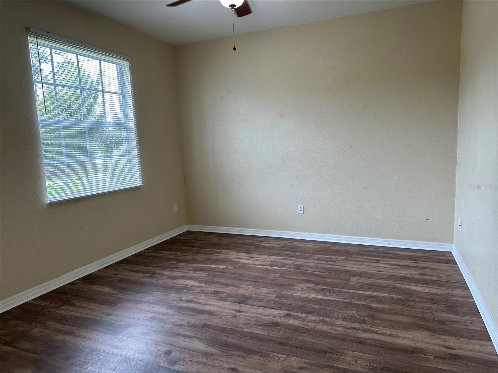 1818 GOVERNOR AVE — photo 3