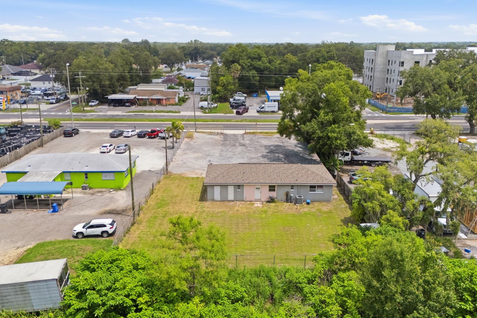 7113 CAUSEWAY BLVD — photo 17