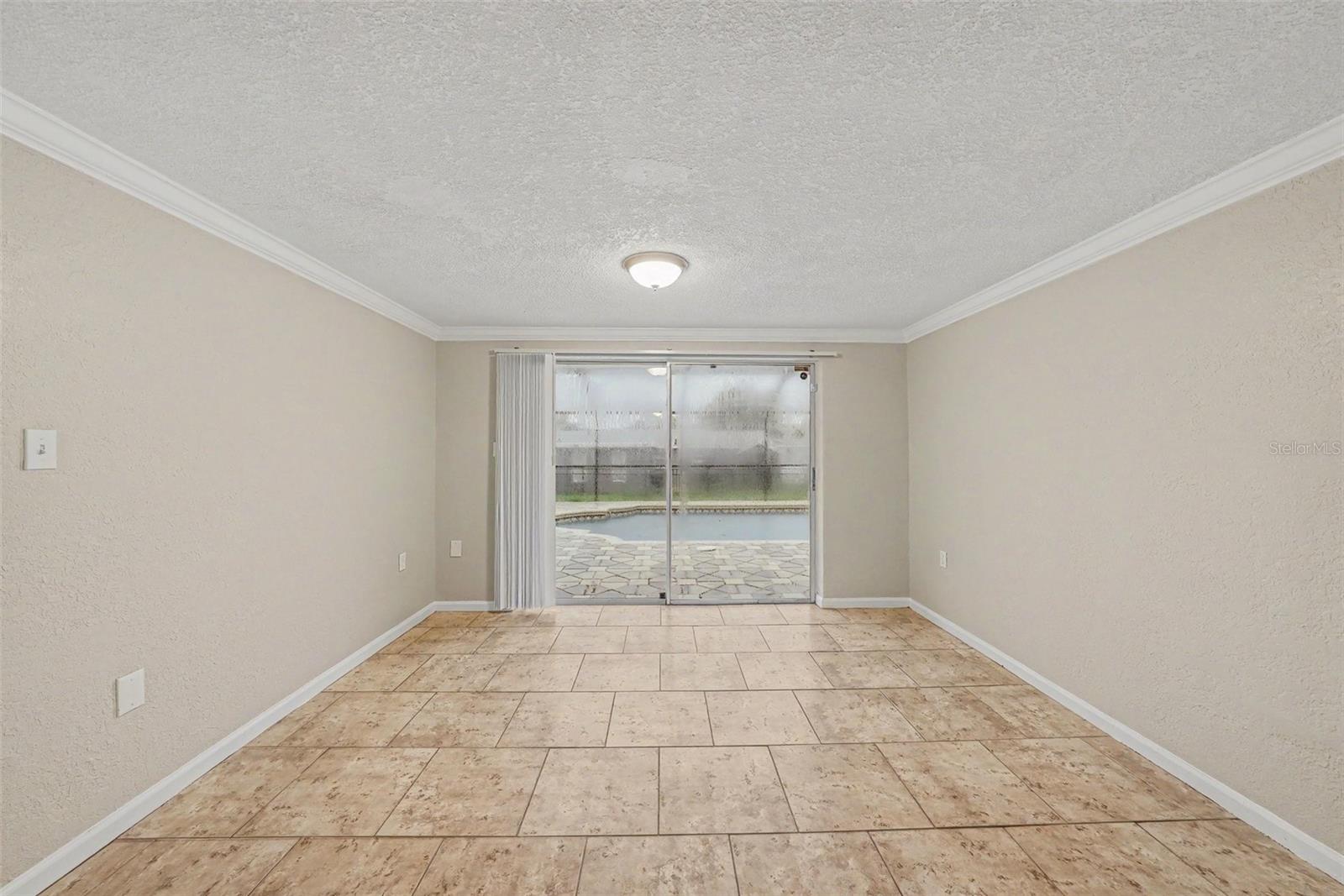 9135 HUNT CLUB LN — photo 10