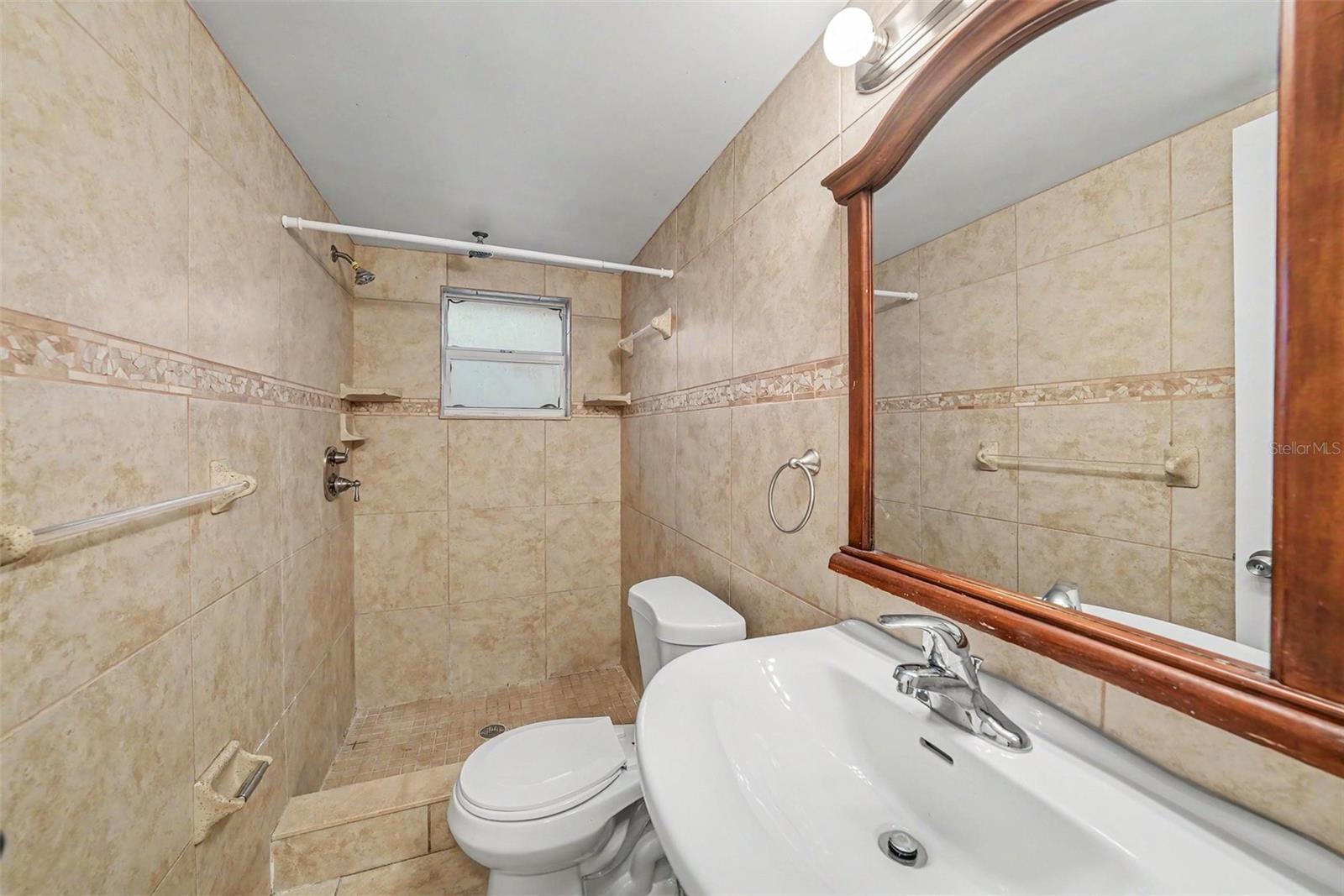 9135 HUNT CLUB LN — photo 19
