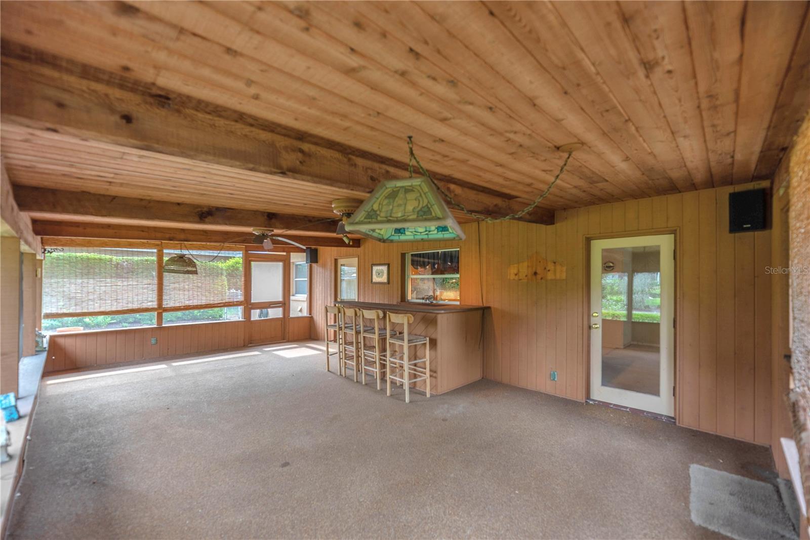 110 ASHBROOK DR — photo 13