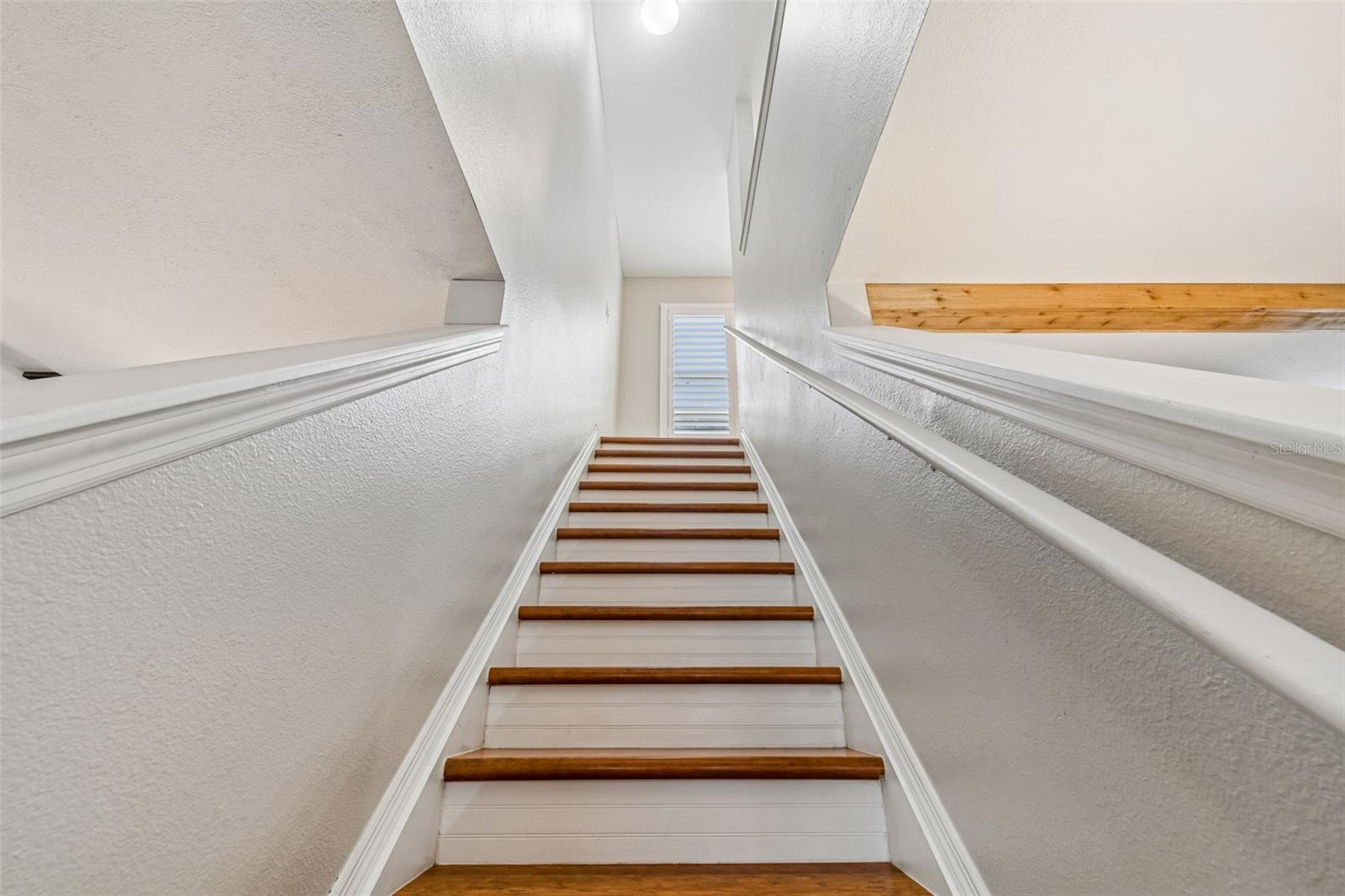 13715 TRAMORE DR — photo 40