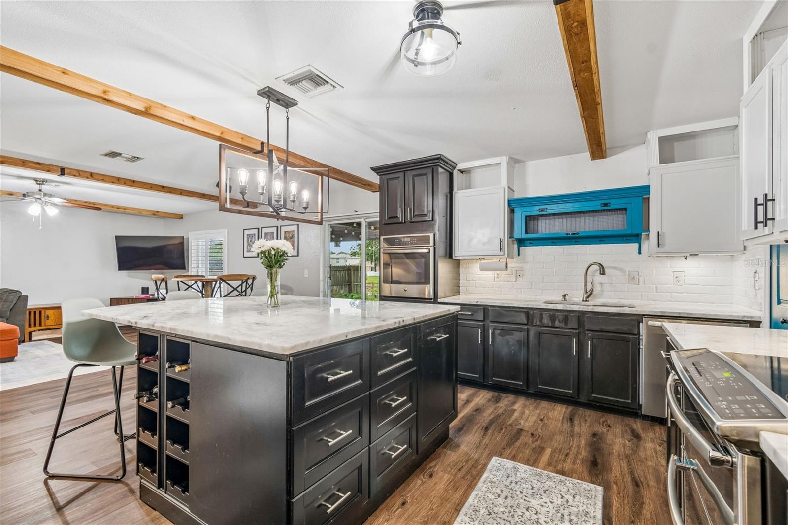 13715 TRAMORE DR — photo 17