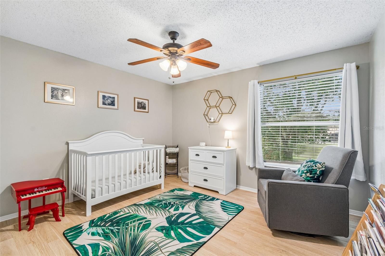 13715 TRAMORE DR — photo 43