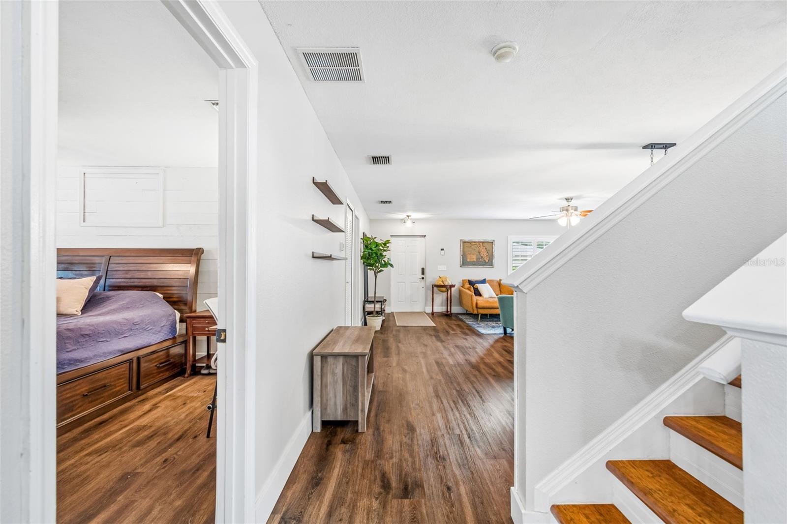 13715 TRAMORE DR — photo 18