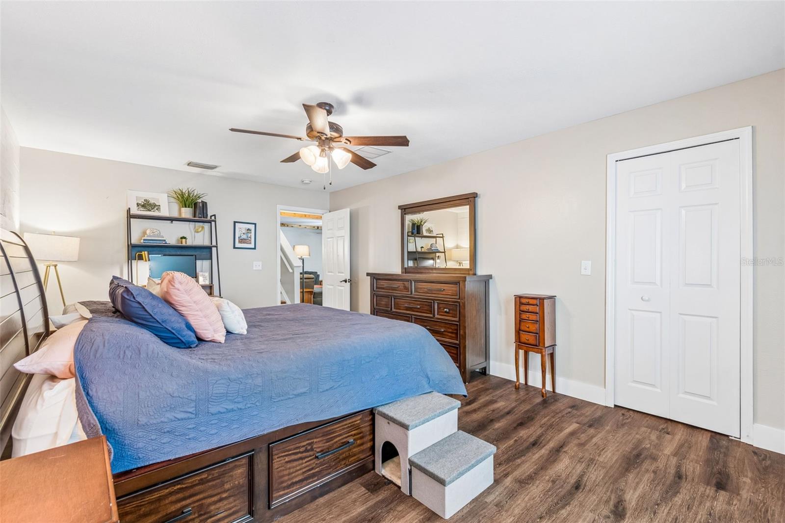 13715 TRAMORE DR — photo 34