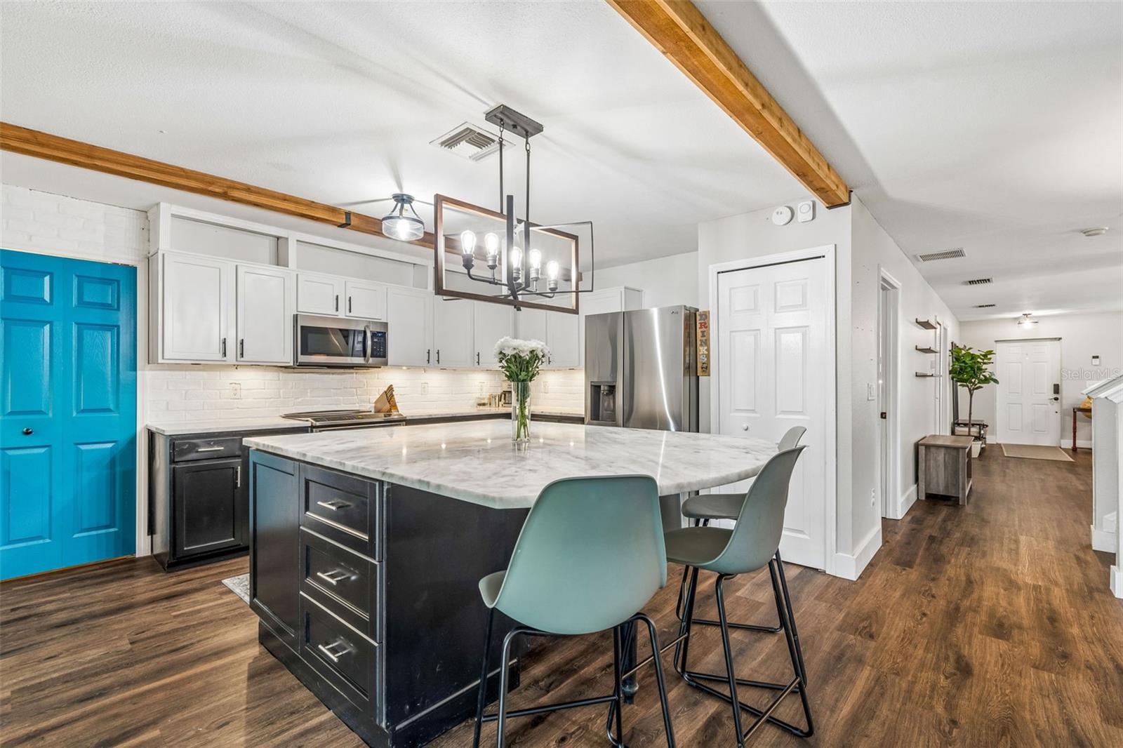 13715 TRAMORE DR — photo 25