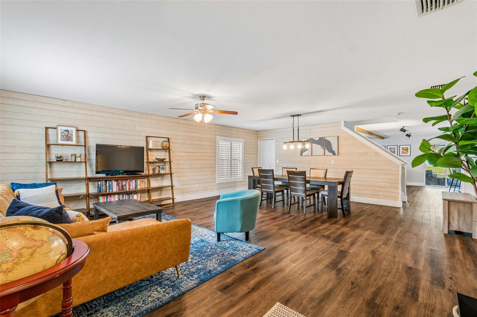 13715 TRAMORE DR — photo 2