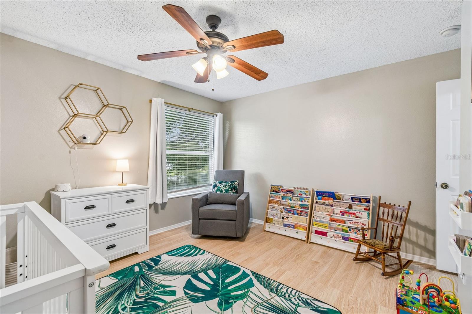 13715 TRAMORE DR — photo 46