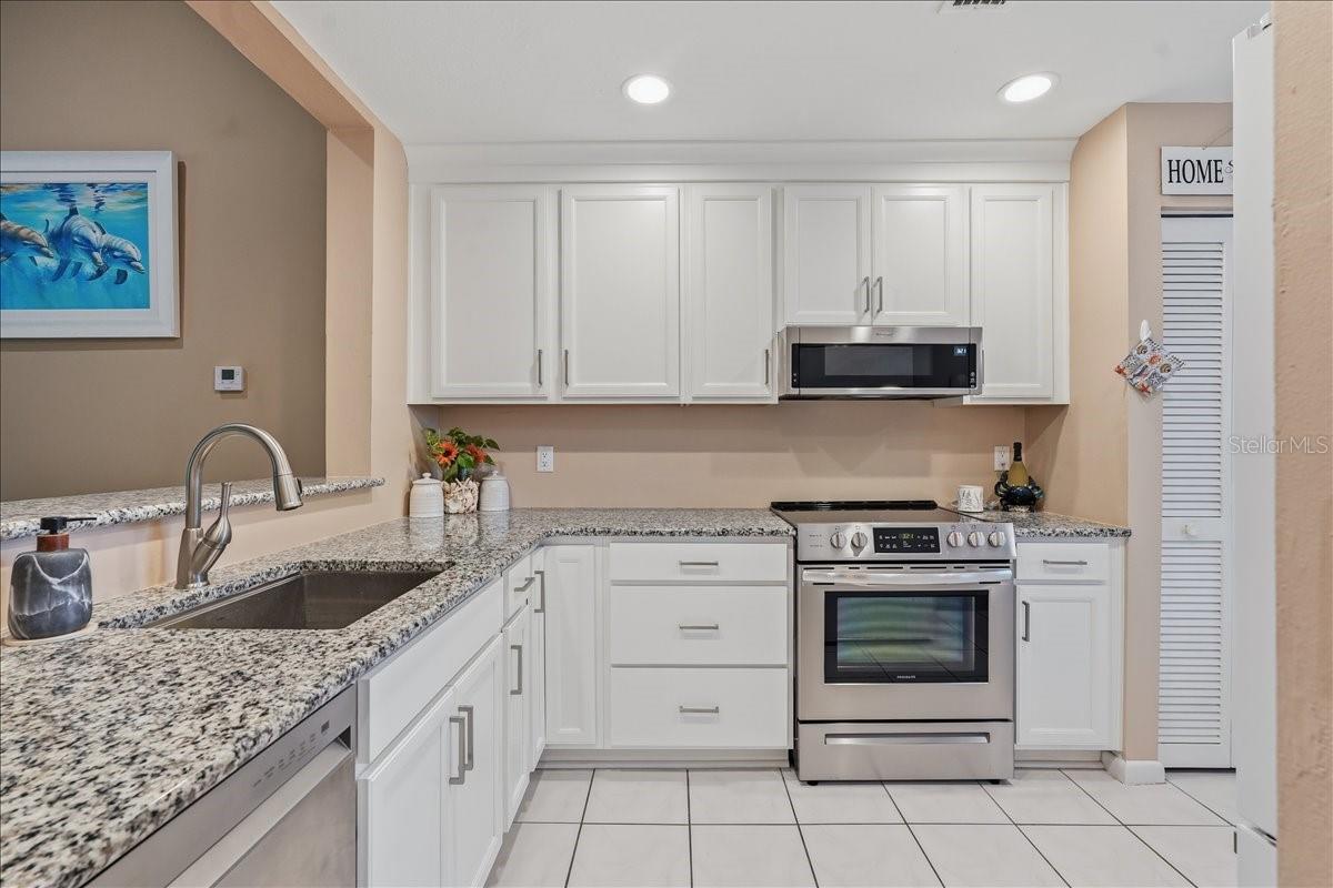 11602 WHITE ASH DR — photo 12