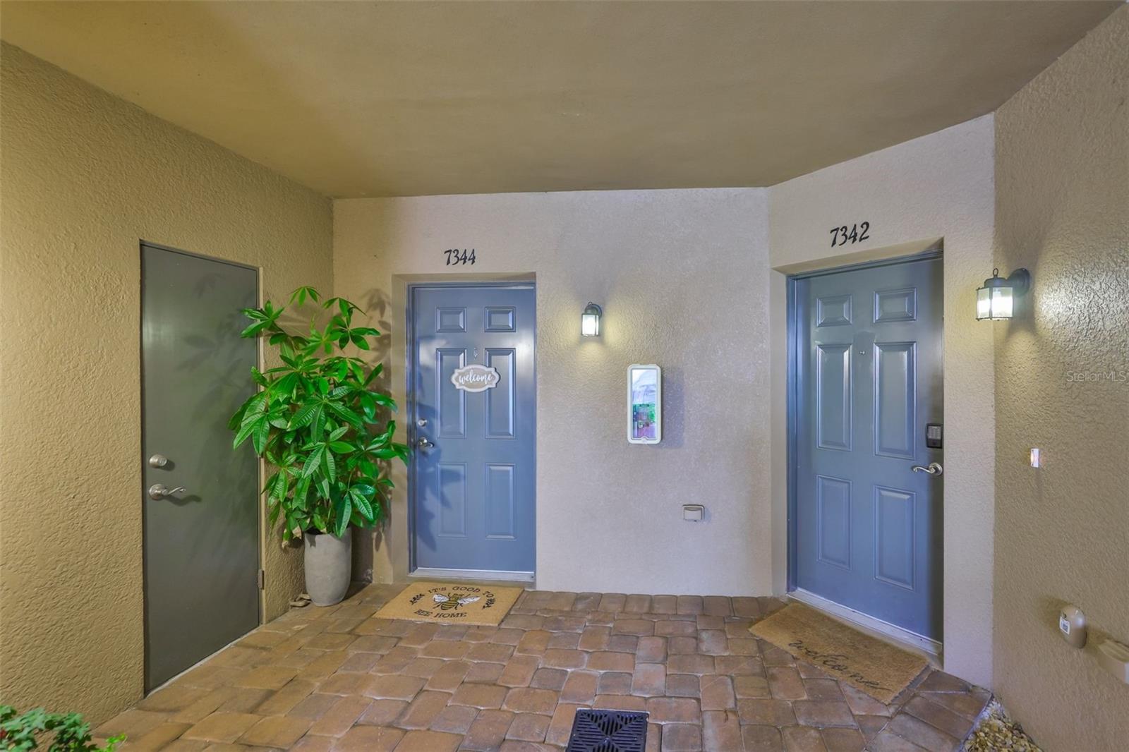 7344 SKYBIRD RD — photo 3