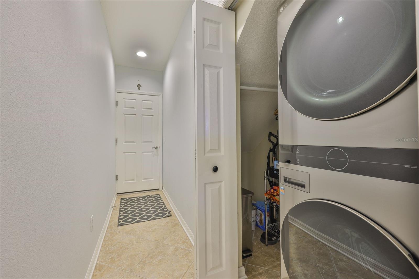 7344 SKYBIRD RD — photo 23