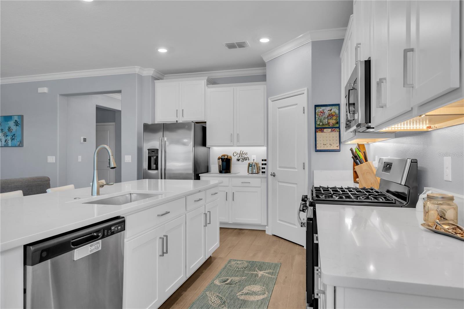 17253 STAR BANKS ST — photo 10