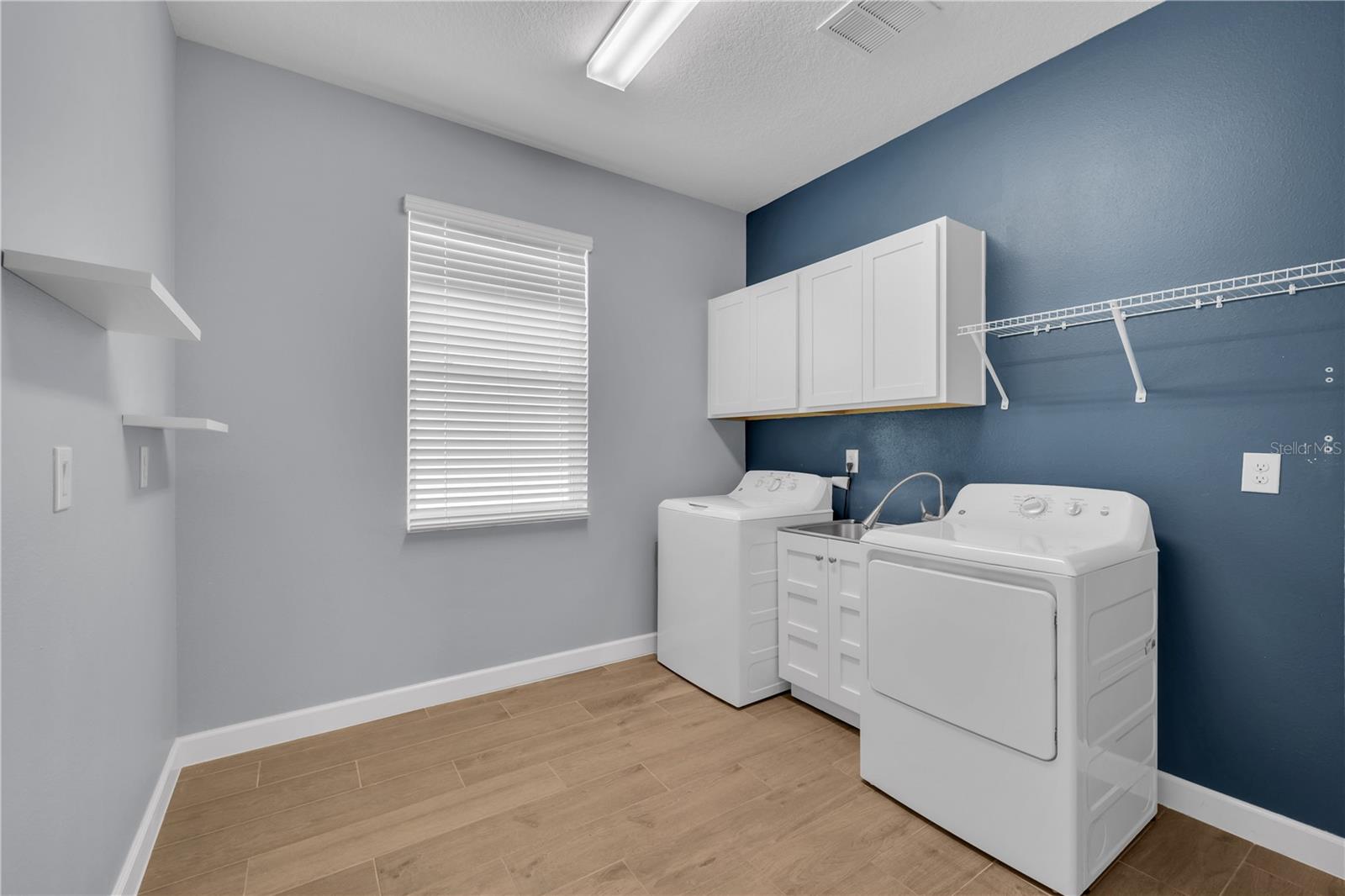 17253 STAR BANKS ST — photo 24