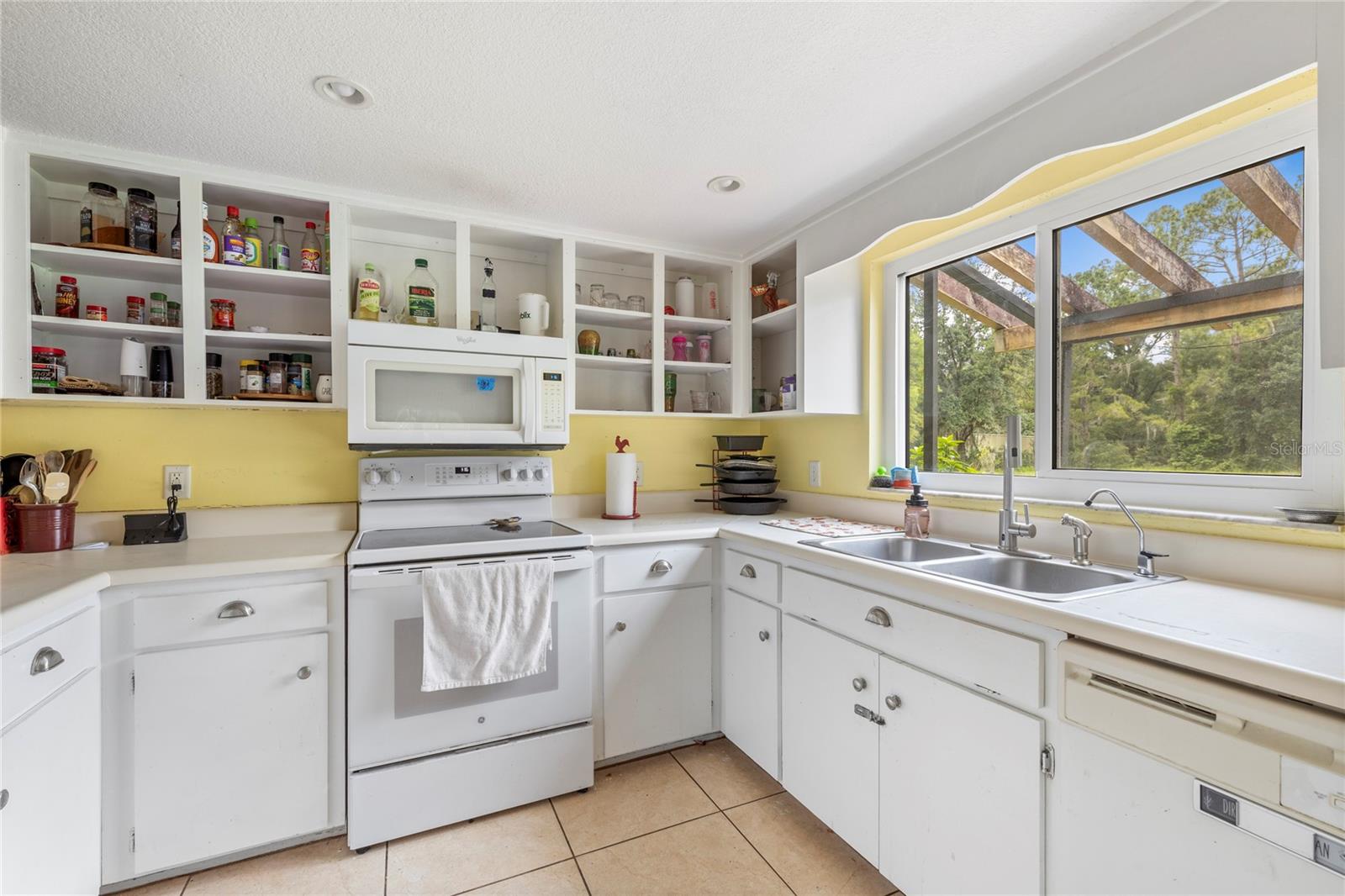 5105 FIVE ACRE RD — photo 15