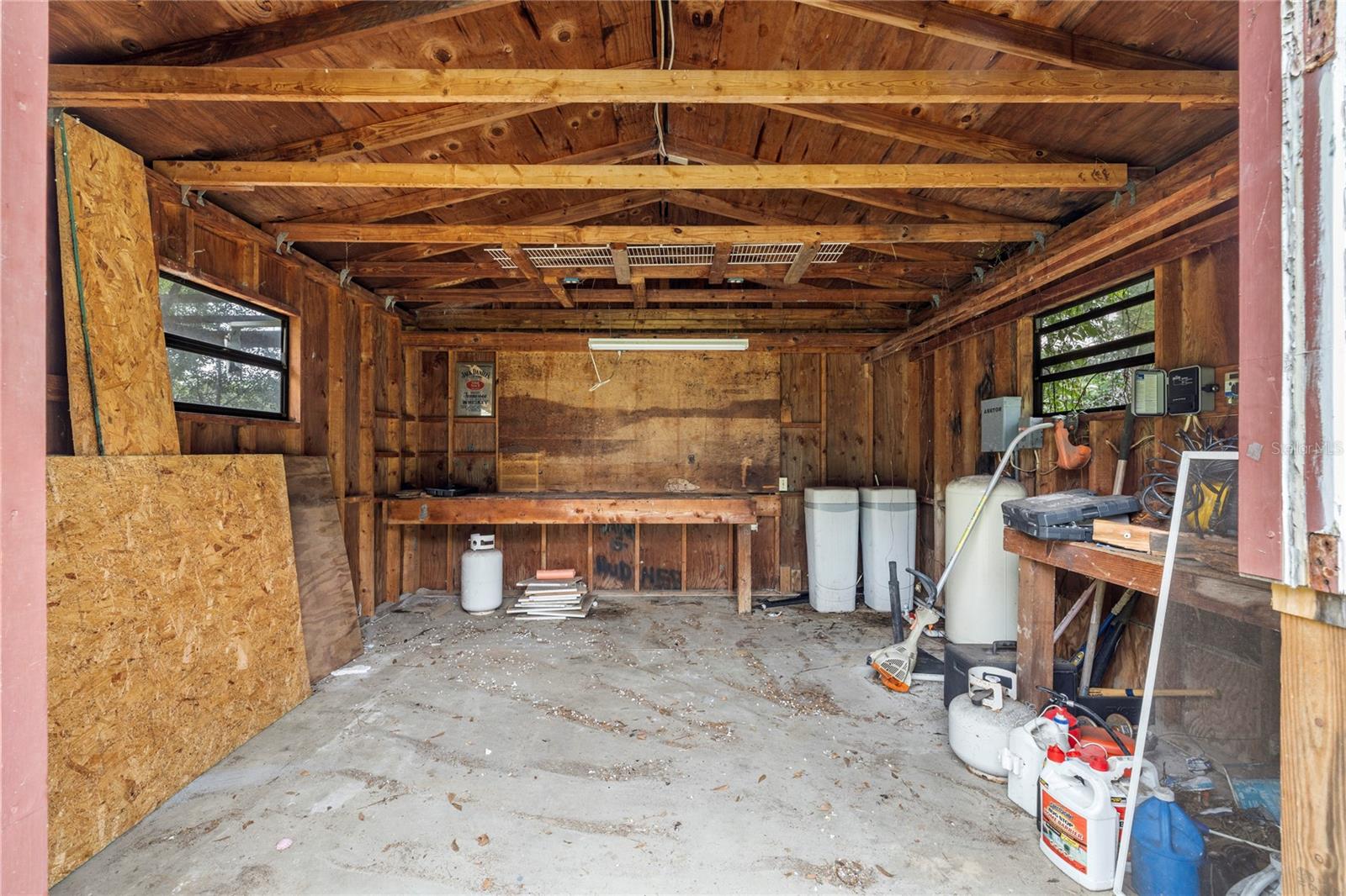 5105 FIVE ACRE RD — photo 32