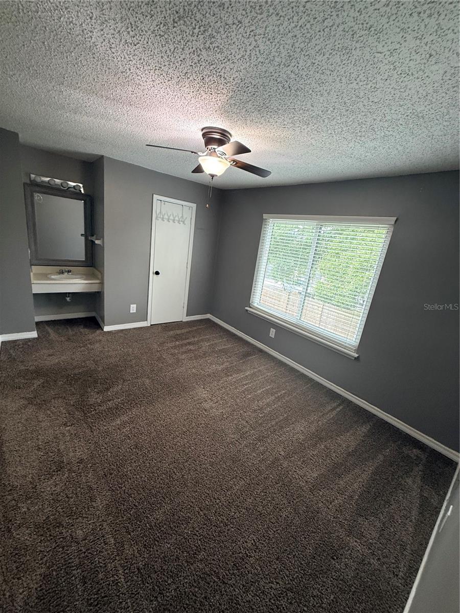 2302 MAKI RD #40 — photo 27