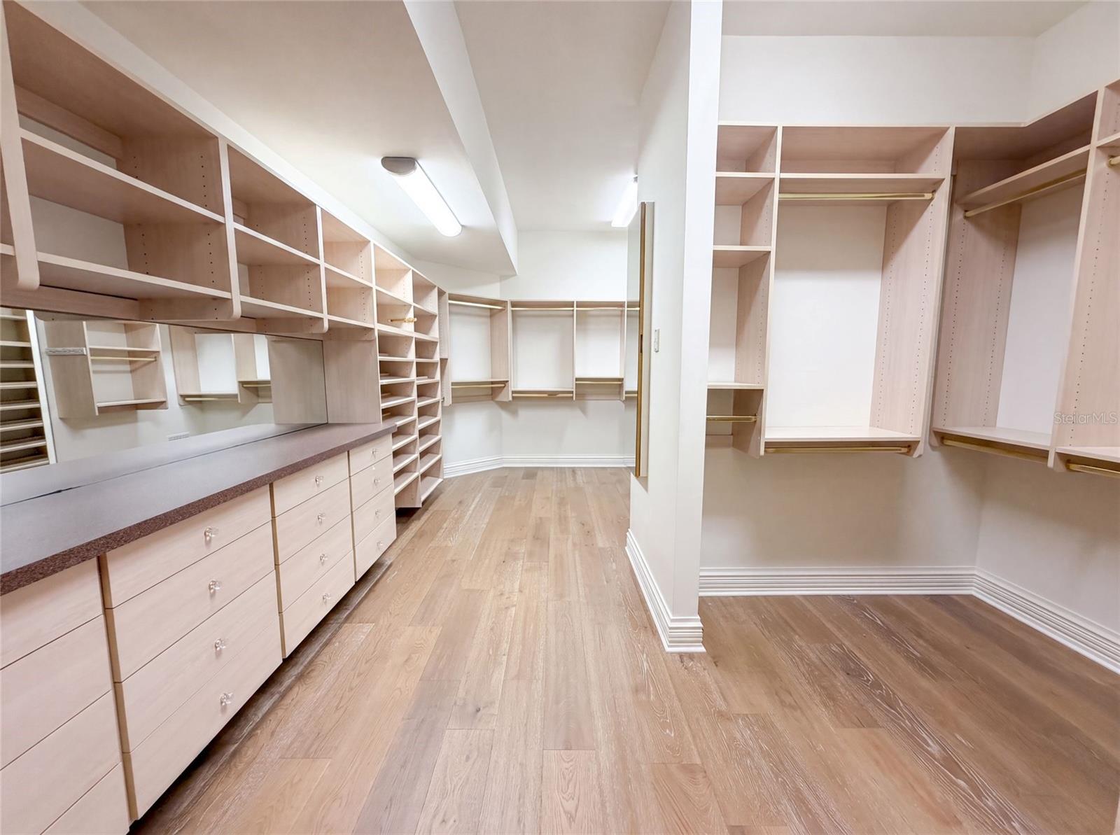 4407 W DALE AVE — photo 46