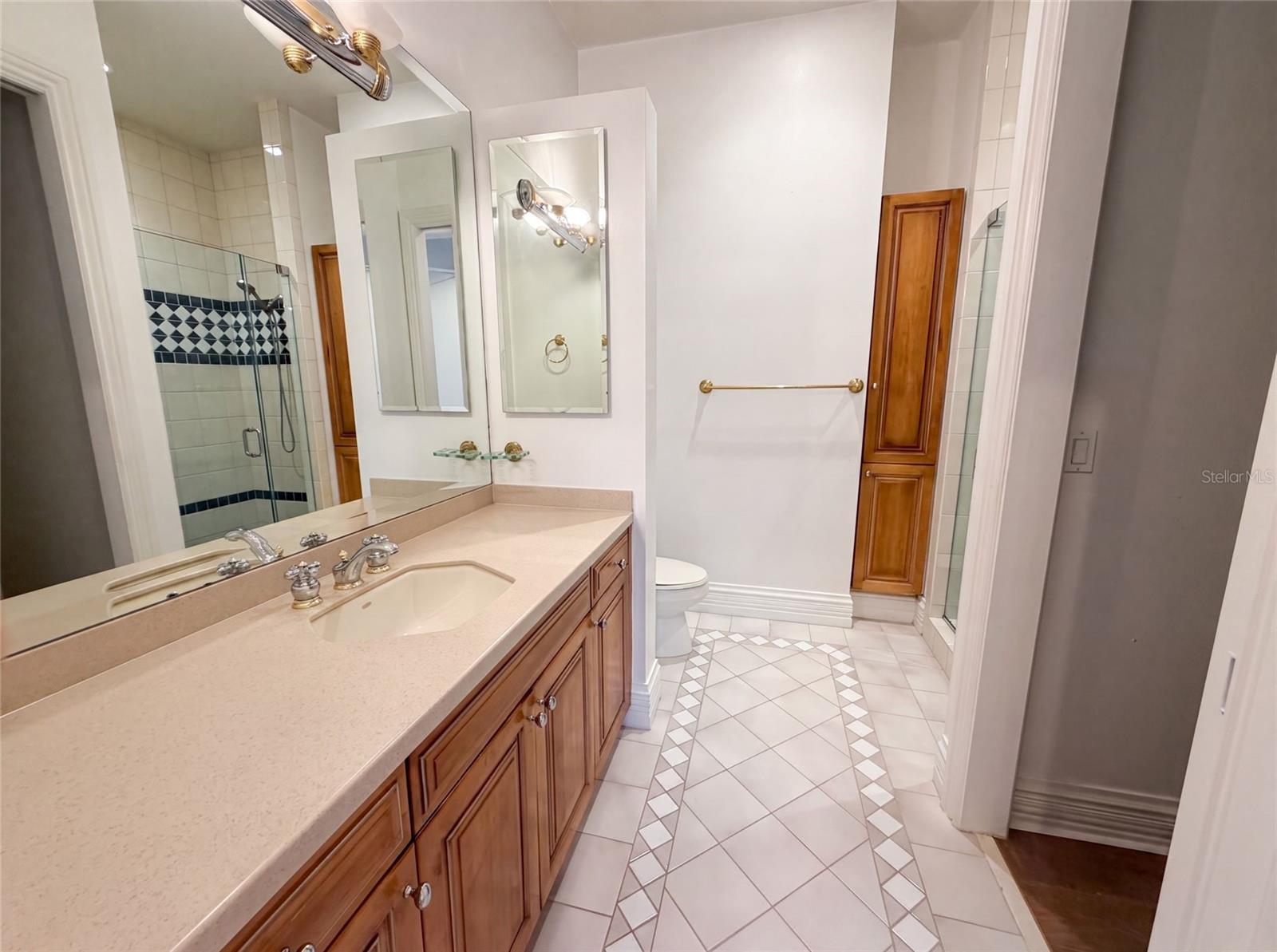 4407 W DALE AVE — photo 36