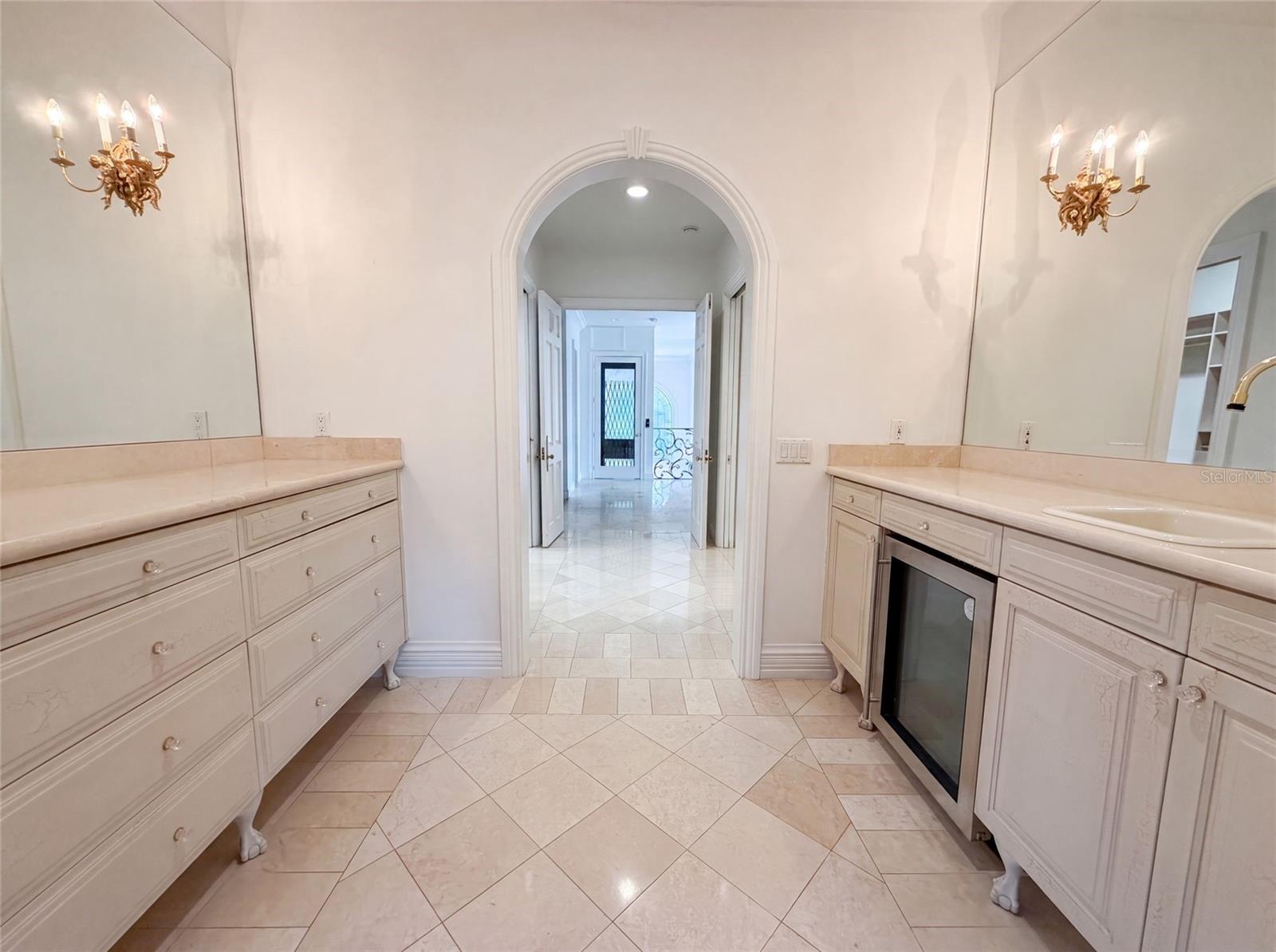 4407 W DALE AVE — photo 40