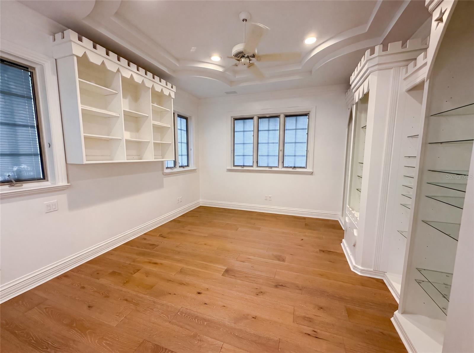 4407 W DALE AVE — photo 28