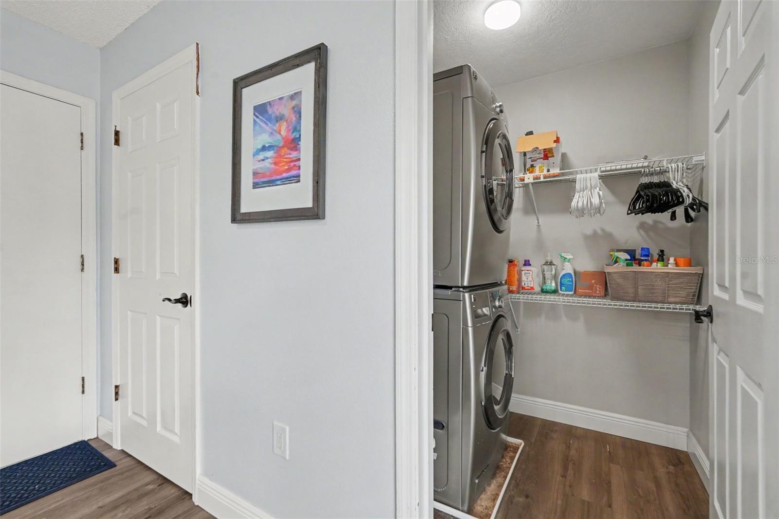 736 SANDY CREEK DR — photo 10