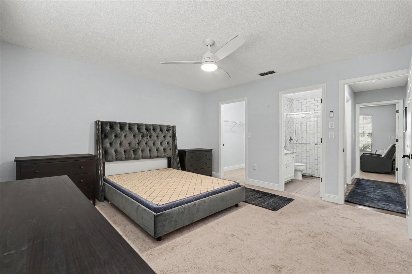 736 SANDY CREEK DR — photo 12