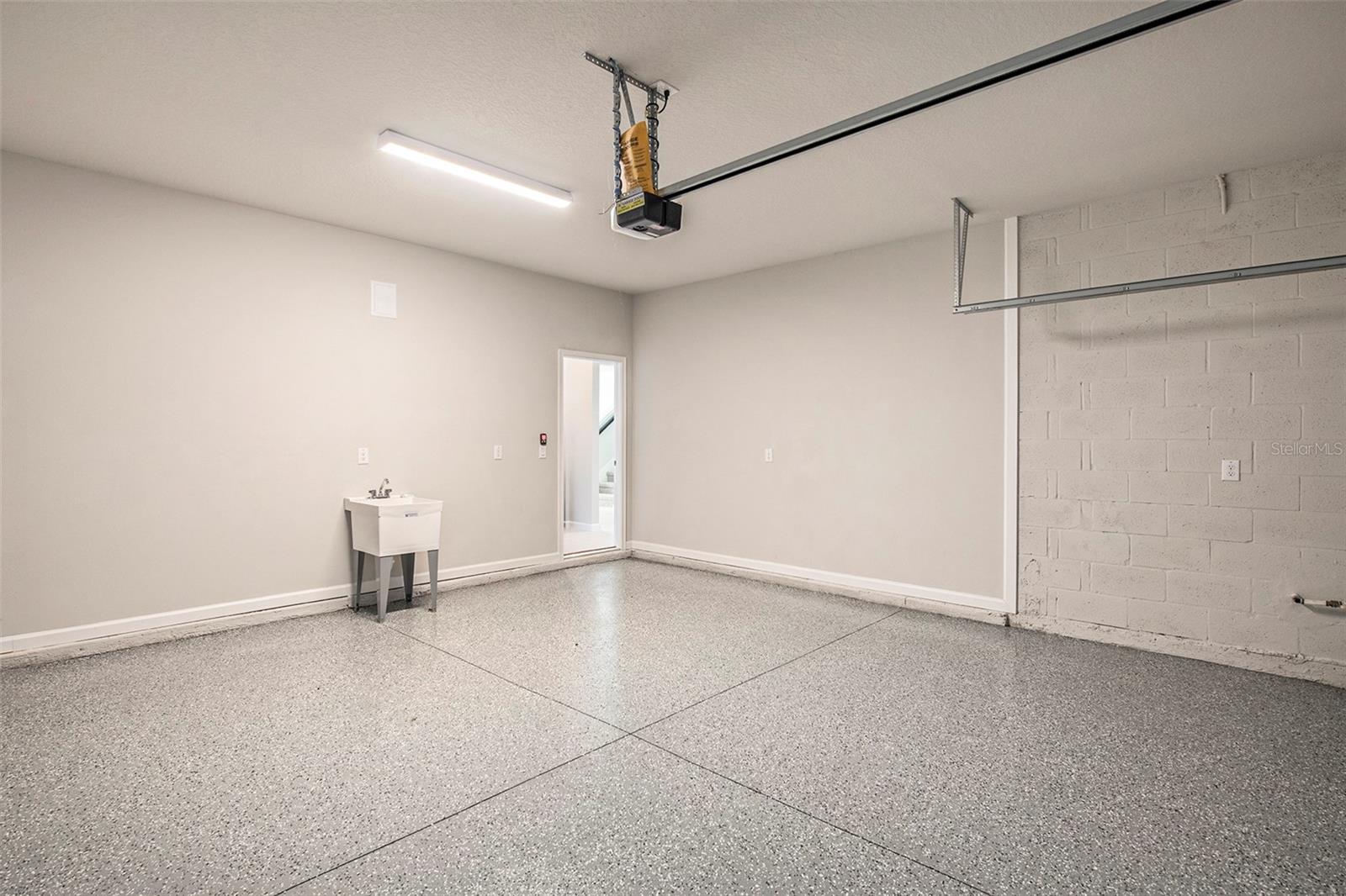 2326 VILLAGE AMBLE LOOP — photo 32