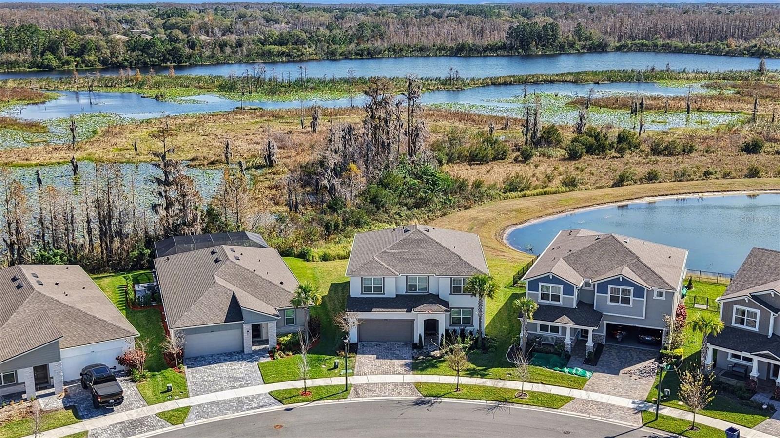 2326 VILLAGE AMBLE LOOP — photo 2