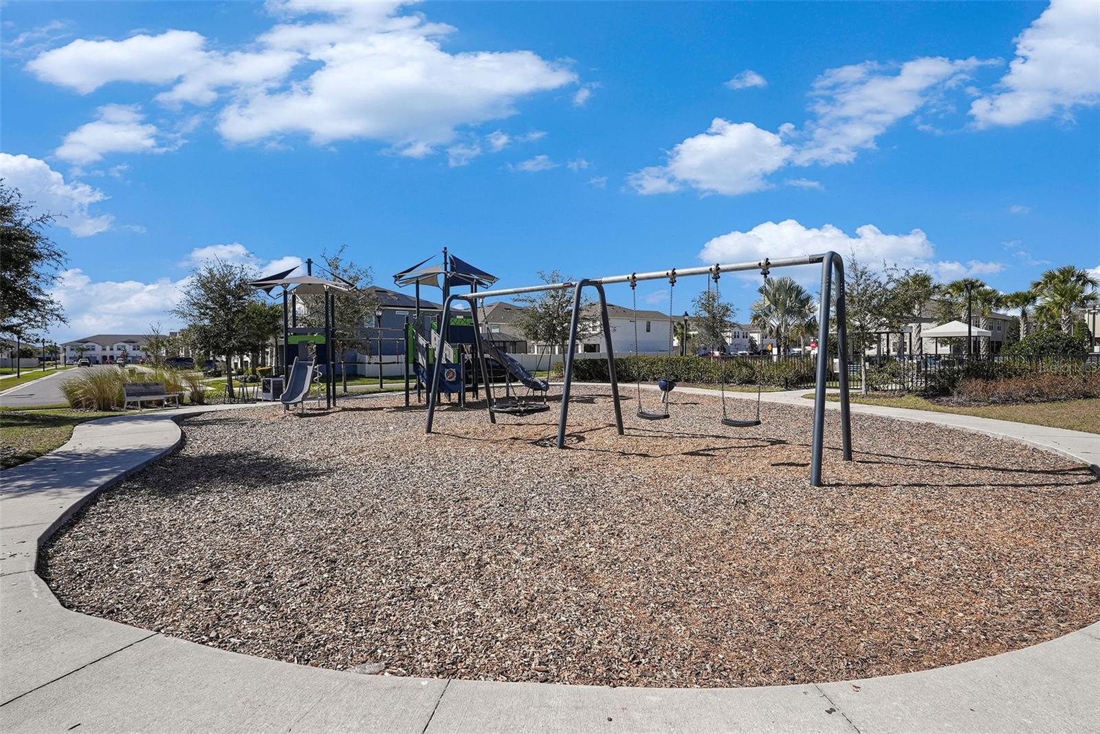 2326 VILLAGE AMBLE LOOP — photo 38