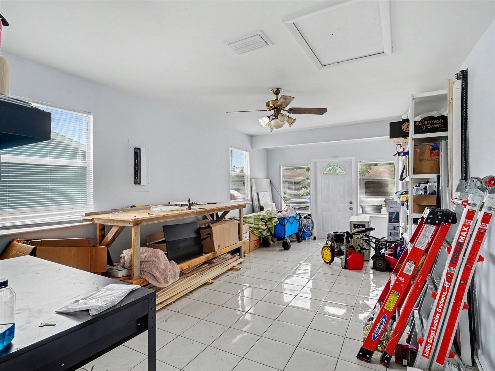 4060 AVANTI CIR — photo 24