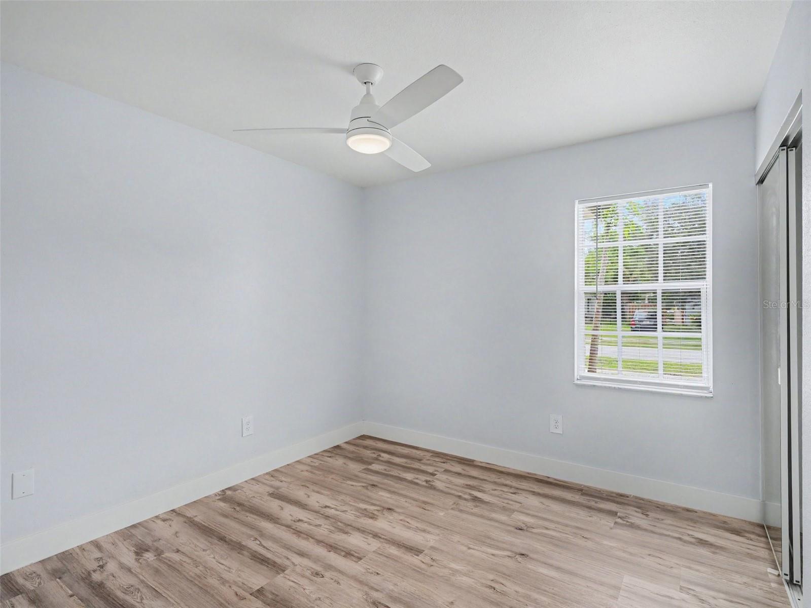4060 AVANTI CIR — photo 20