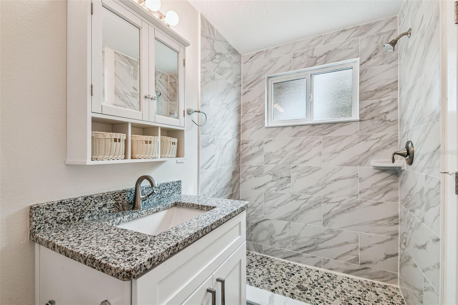 650 E TARPON AVE #C2 — photo 27