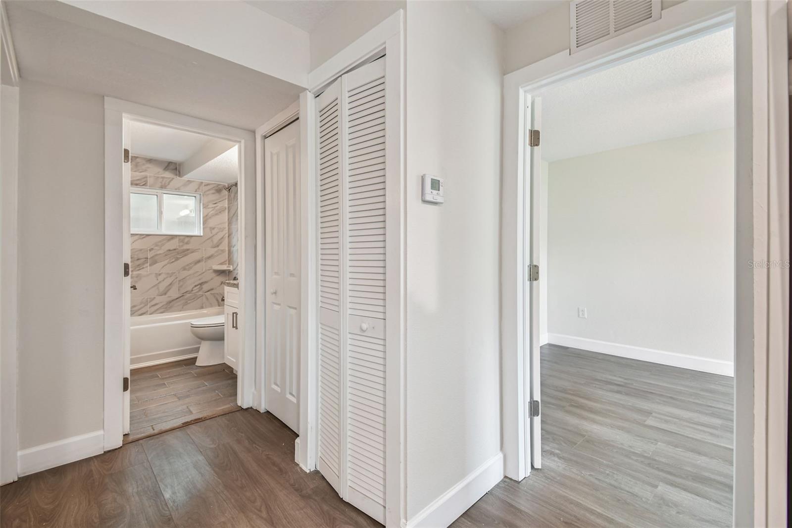 650 E TARPON AVE #C2 — photo 20